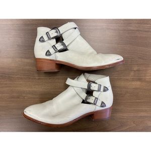 Frye Ray Western Shootie Boots White Womans 8